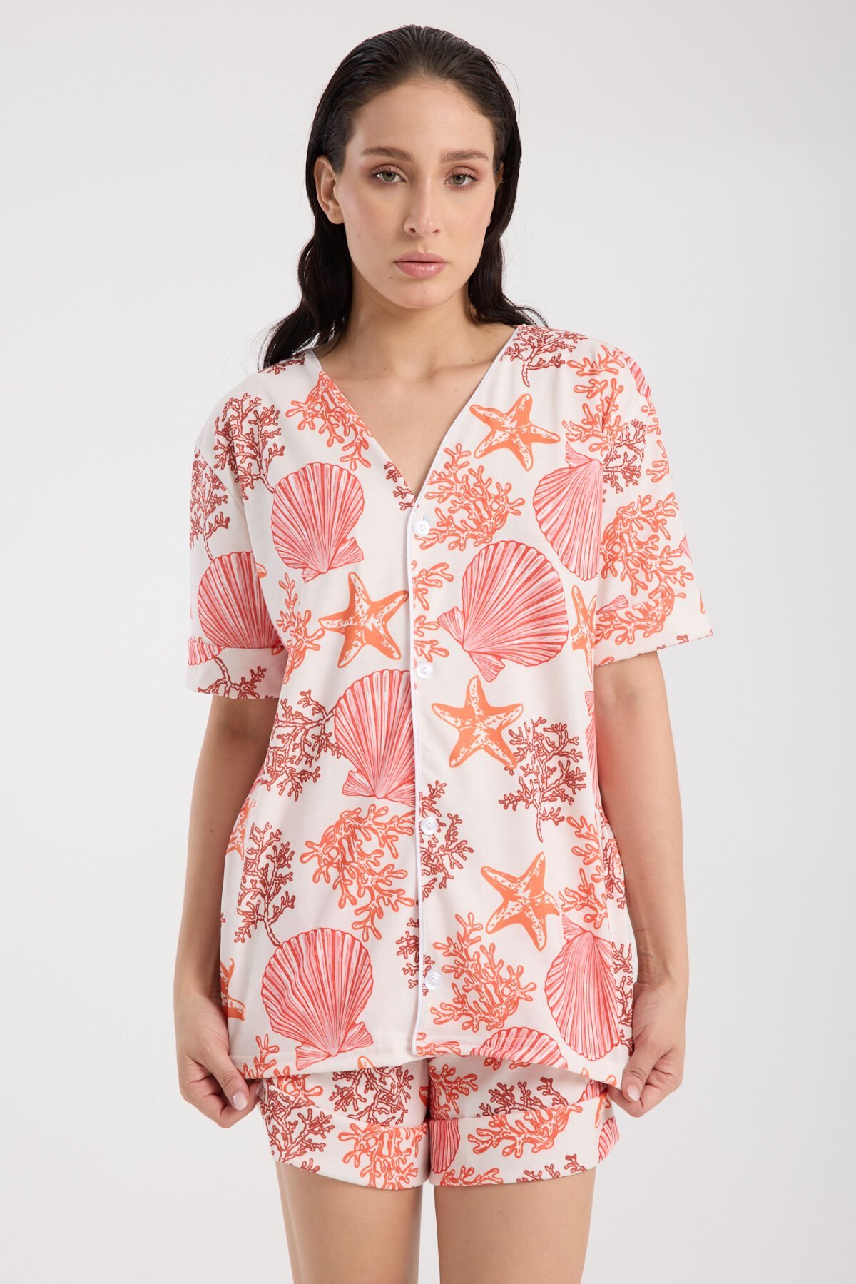 Calm Gömlek Şort Düğmeli Pijama Takımı Renkli Desenli Seashell