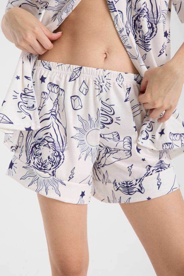 Calm Gömlek Şort Düğmeli Pijama Takımı Renkli Desenli White Tiger