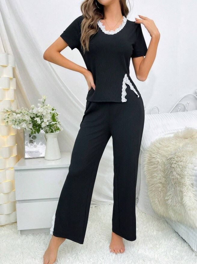 Elzi Dantel Detaylı Pijama Takımı Kısa Kollu Ultra Soft Ring Viskon Siyah